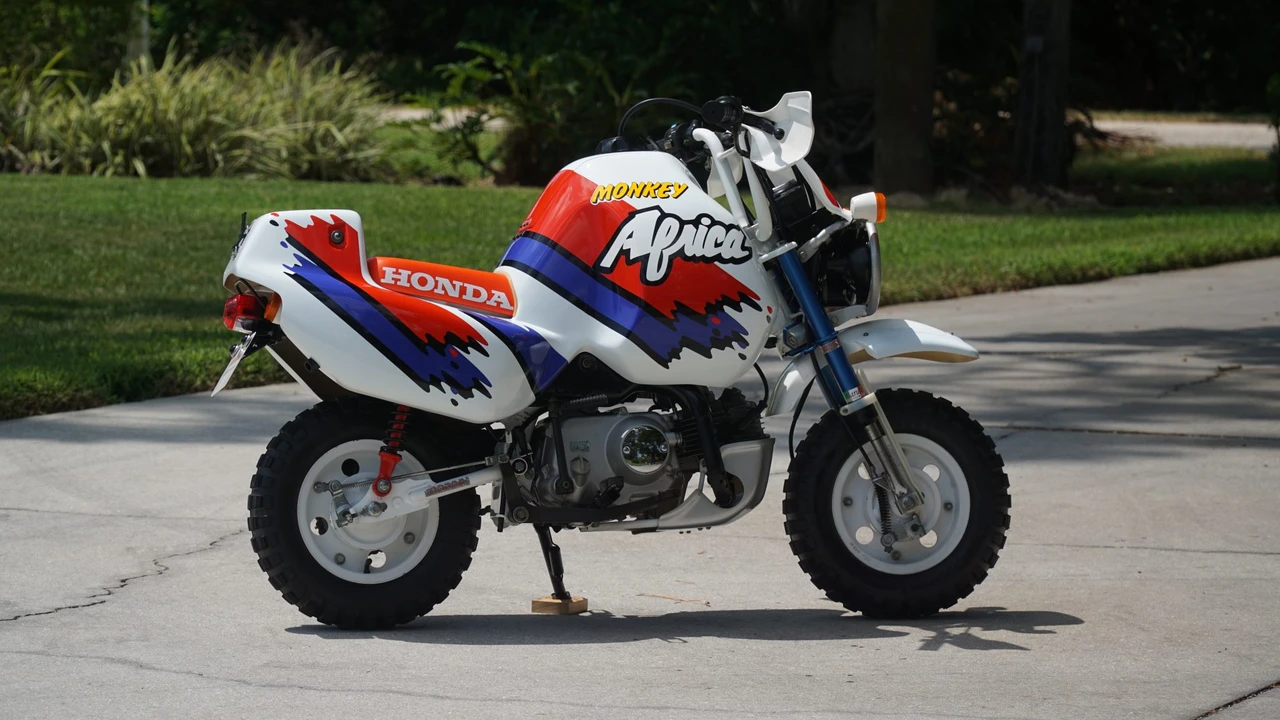 1992 Honda Motorcycles - Image 18 of 31