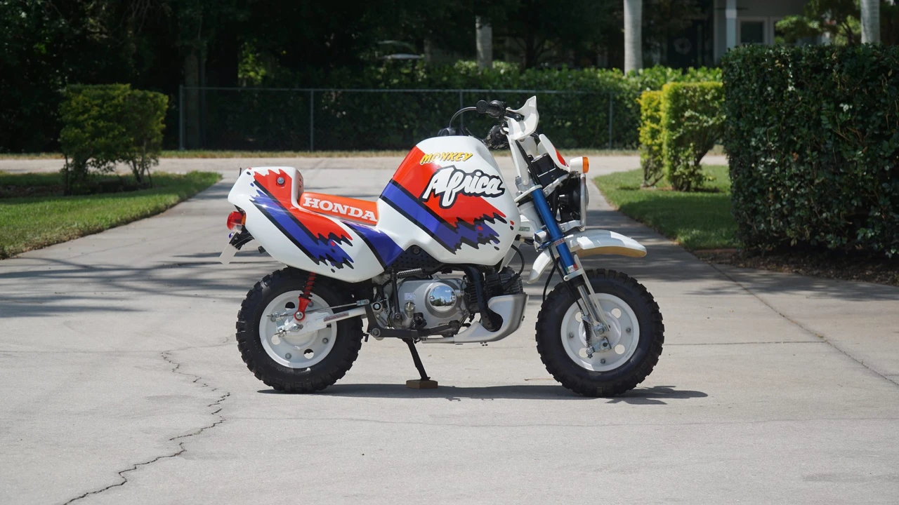 1992 Honda Motorcycles - Image 15 of 31