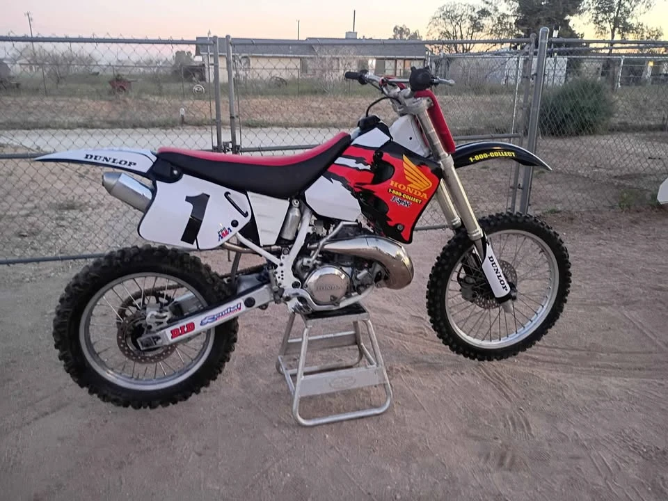 1992 Honda CR - Image 4 of 10