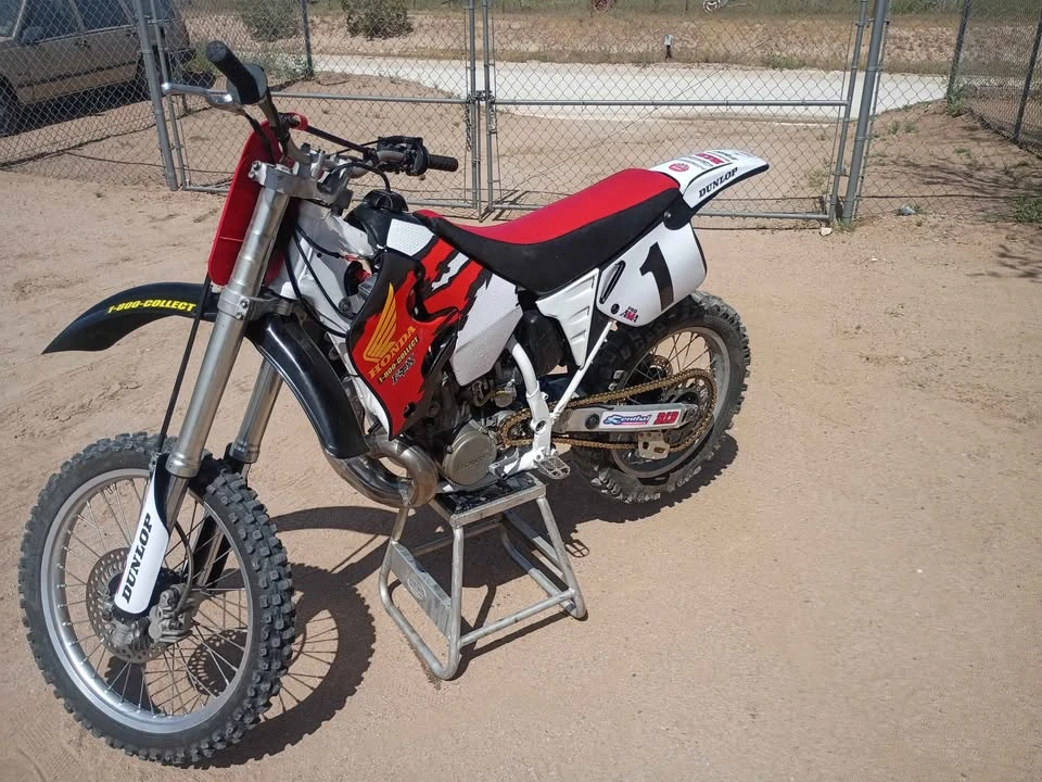 1992 Honda CR - Image 9 of 10