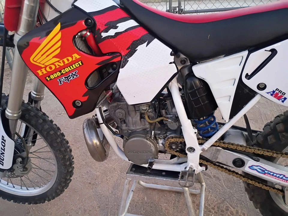 1992 Honda CR - Image 2 of 10