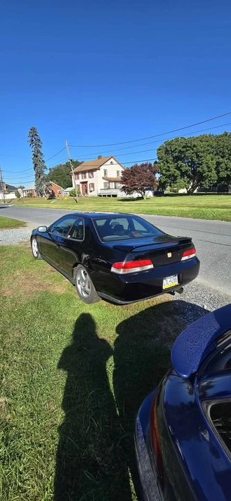 1992 Honda Prelude 4th Gen - Image 2 of 3