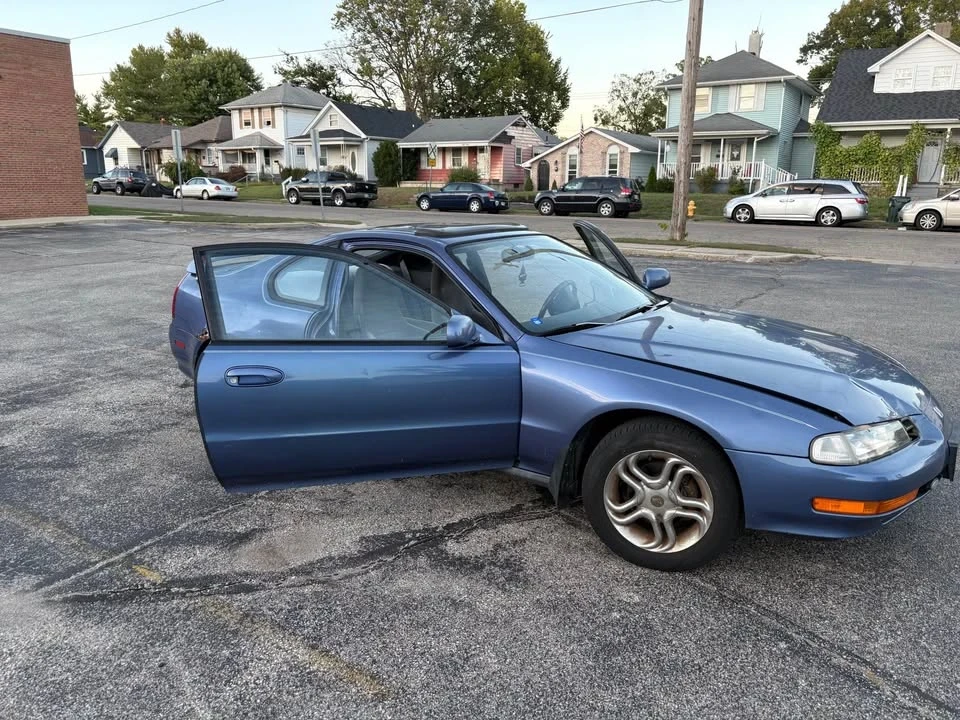 1992 Honda Prelude 4th Gen - Image 3 of 8