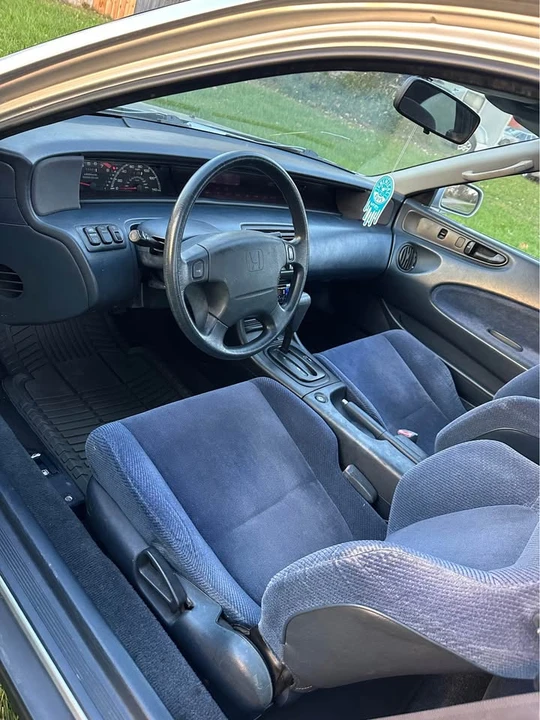 1992 Honda Prelude 4th Gen - Image 9 of 16