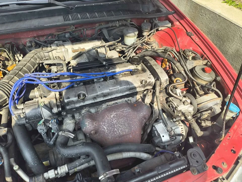 1992 Honda Prelude 4th Gen - Image 8 of 17