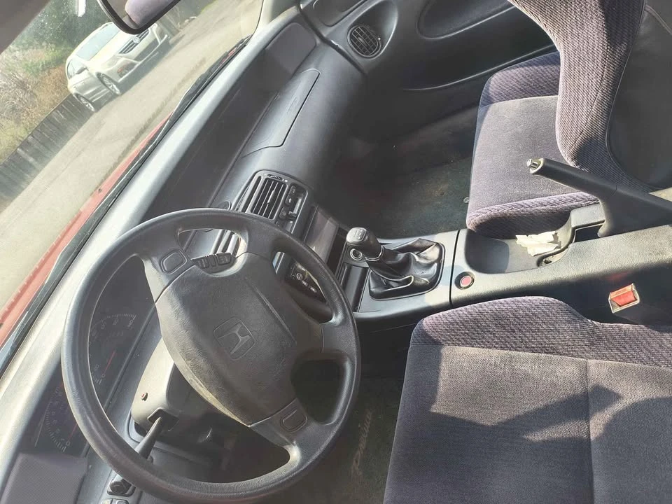 1992 Honda Prelude 4th Gen - Image 12 of 17