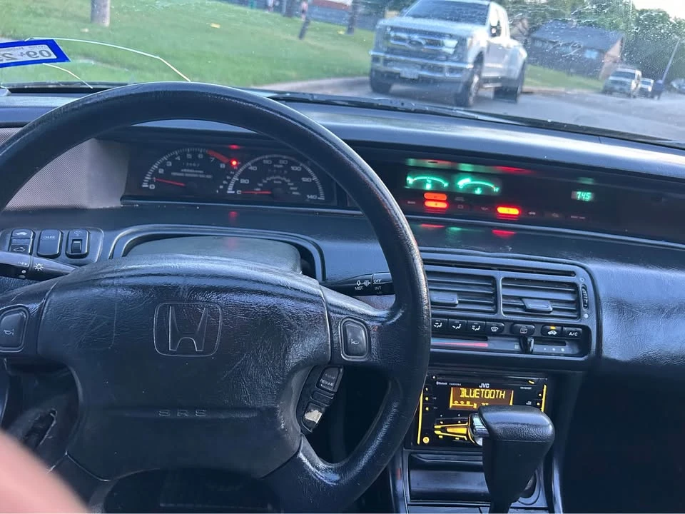 1992 Honda Prelude 4th Gen - Image 8 of 15
