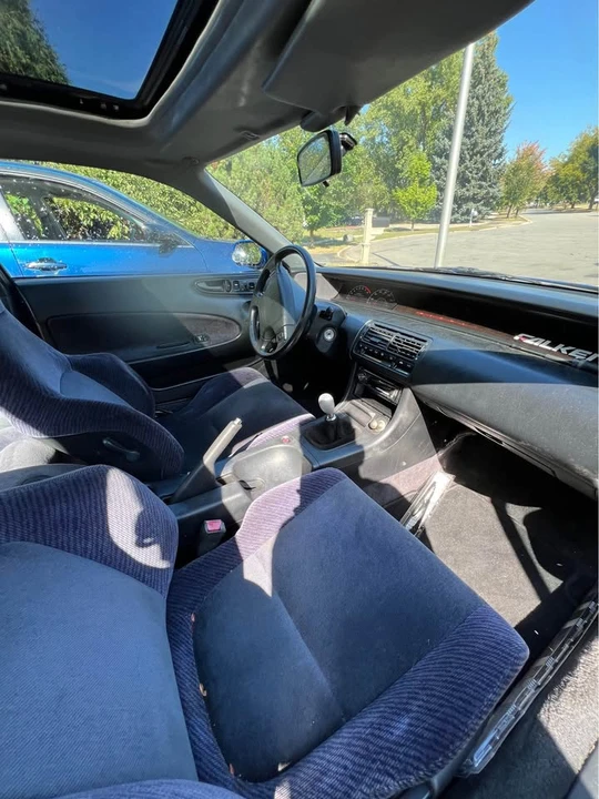 1992 Honda Prelude 4th Gen - Image 13 of 18