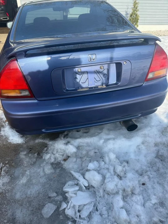 1992 Honda Prelude 4th Gen - Image 9 of 13