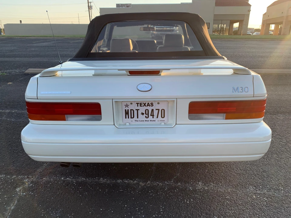 1992 Infiniti M30 1st Gen - Image 15 of 31