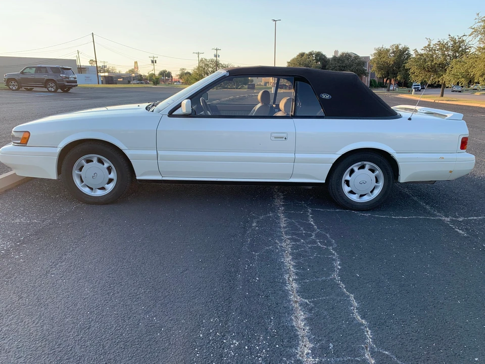 1992 Infiniti M30 1st Gen - Image 12 of 31