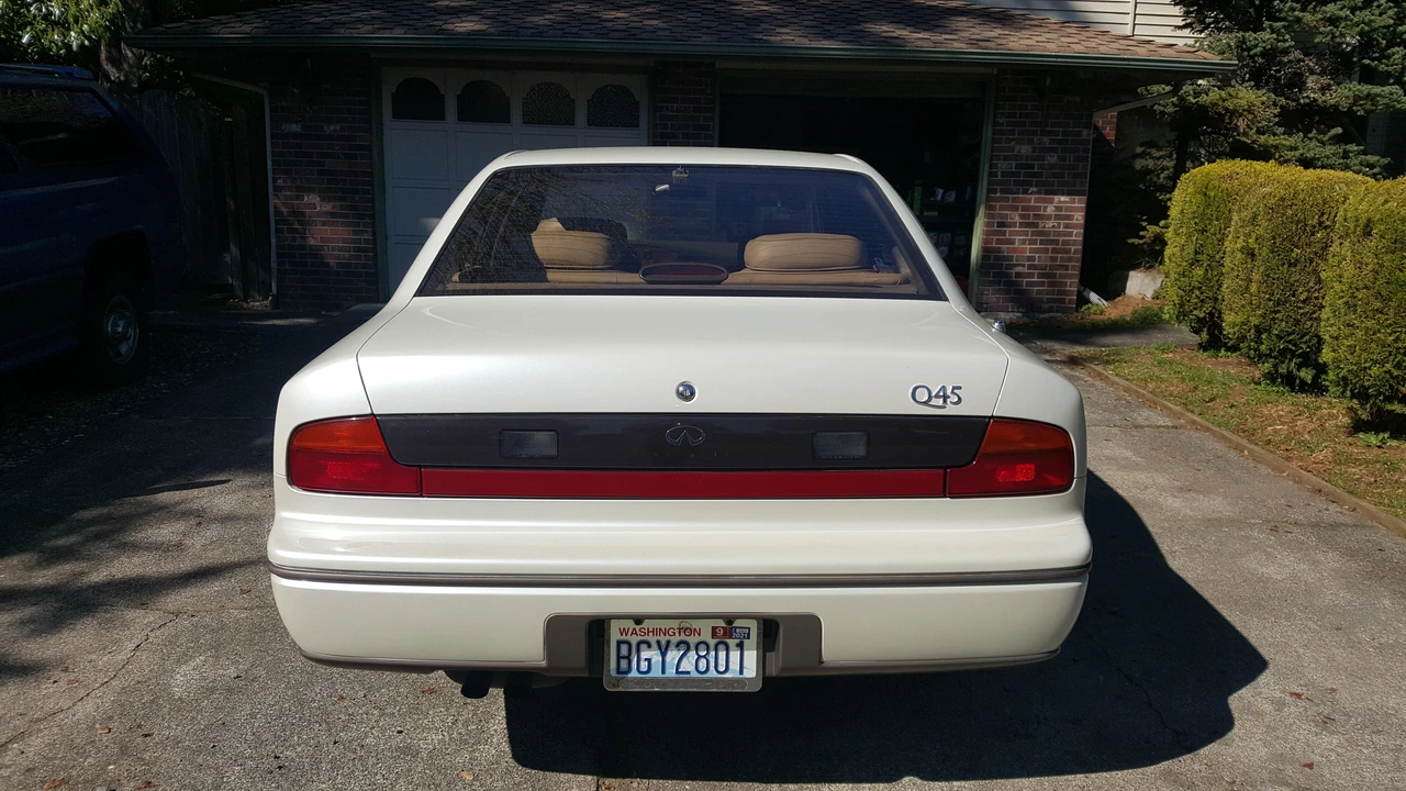 1992 Infiniti Q45 1st Gen - Image 13 of 31
