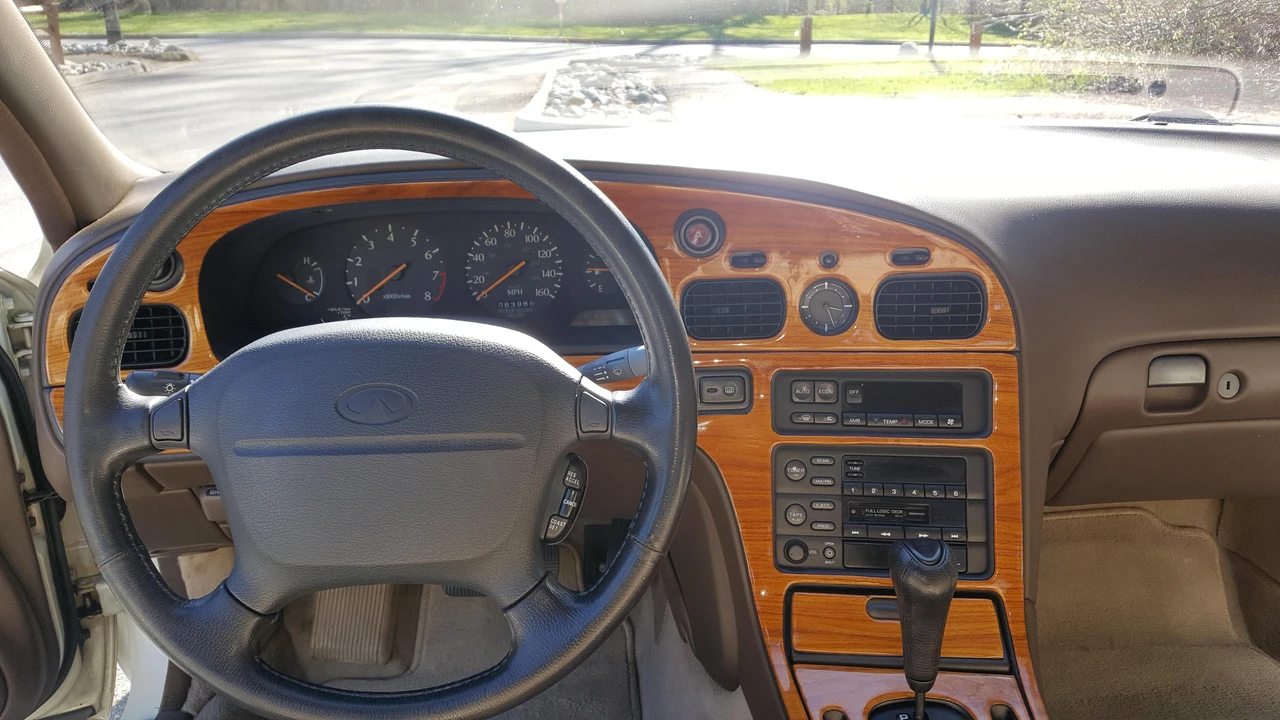 1992 Infiniti Q45 1st Gen - Image 27 of 31