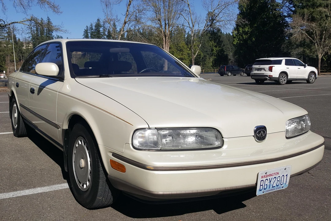 1992 Infiniti Q45 1st Gen - Image 3 of 31