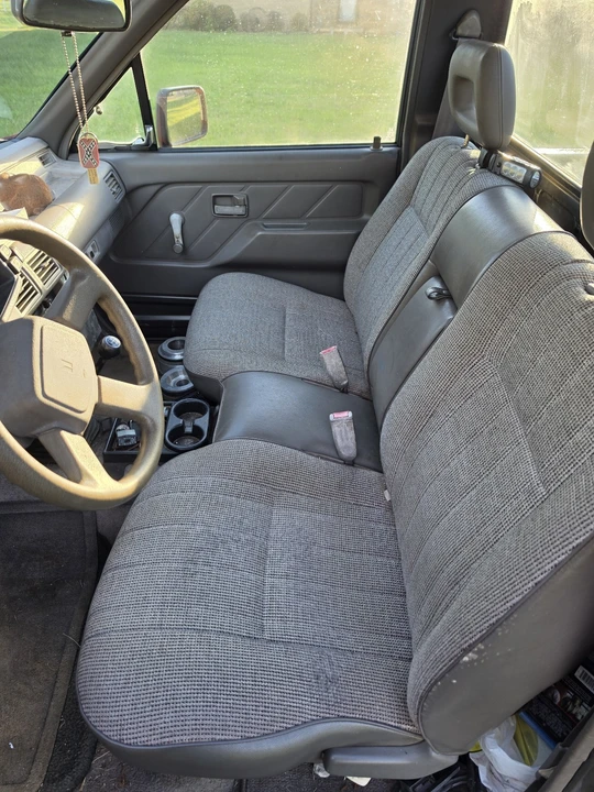 1992 Isuzu Elf - Image 8 of 13