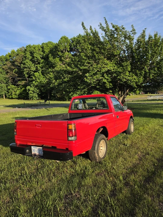 1992 Isuzu Elf - Image 3 of 13
