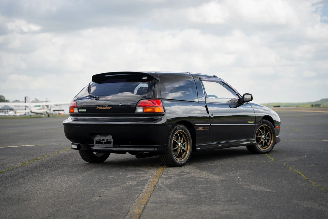 1992 Isuzu Impulse - Image 11 of 31