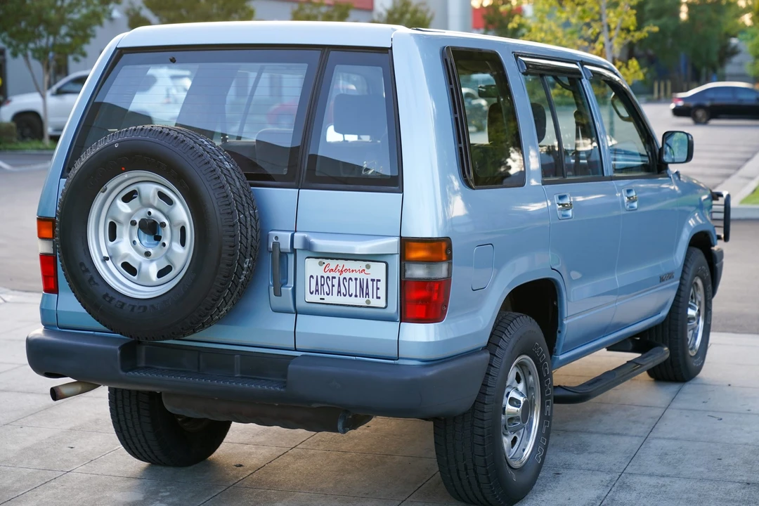 1992 Isuzu Trooper - Image 18 of 31