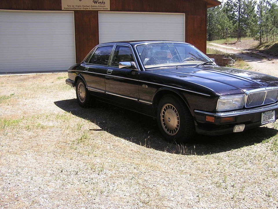 1992 Jaguar XJ40 XJ - Image 3 of 10