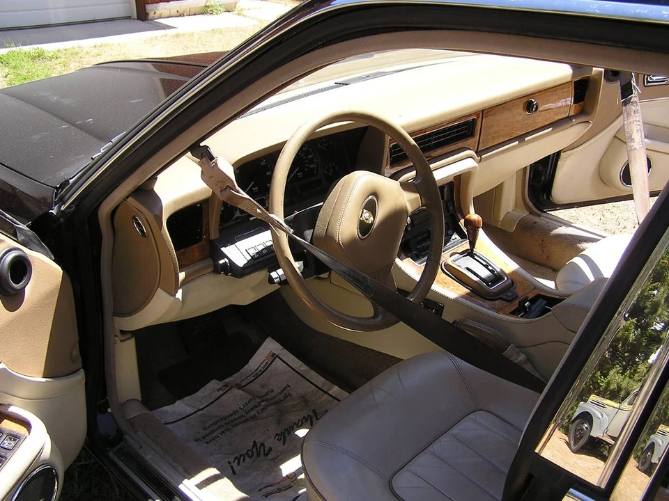 1992 Jaguar XJ40 XJ - Image 7 of 10