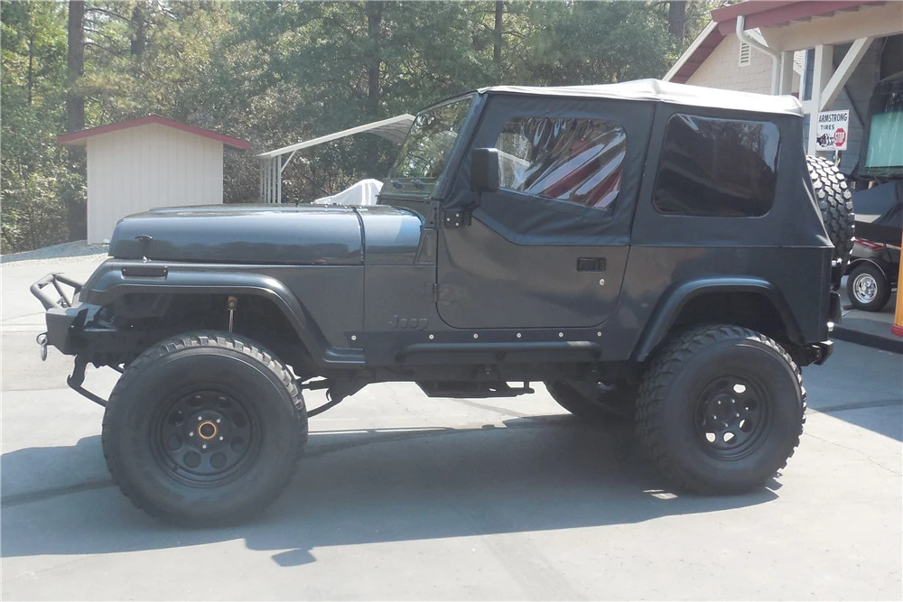 1992 Jeep YJ Wrangler - Image 5 of 5