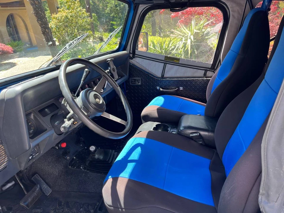 1992 Jeep YJ Wrangler - Image 4 of 4