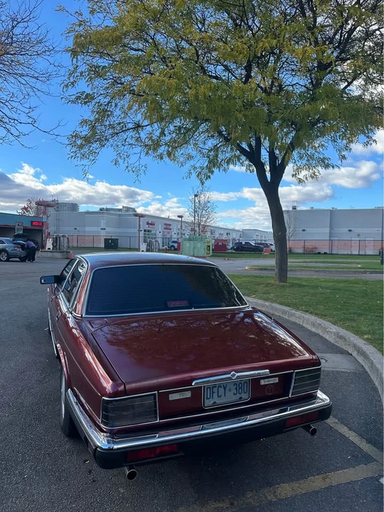1992 Jaguar XJ - Image 2 of 12