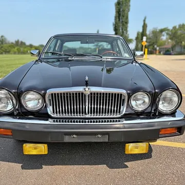 1992 Jaguar XJ Vanden Plas
