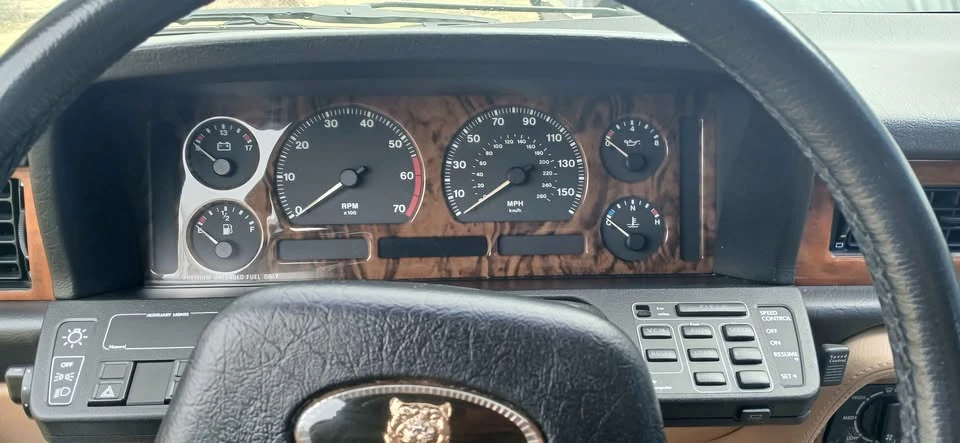 1992 Jaguar XJ Series 3 - Image 8 of 11