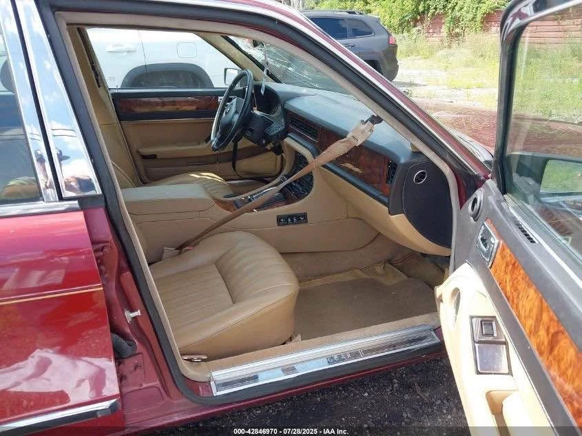 1992 Jaguar XJ Series 3 - Image 7 of 10