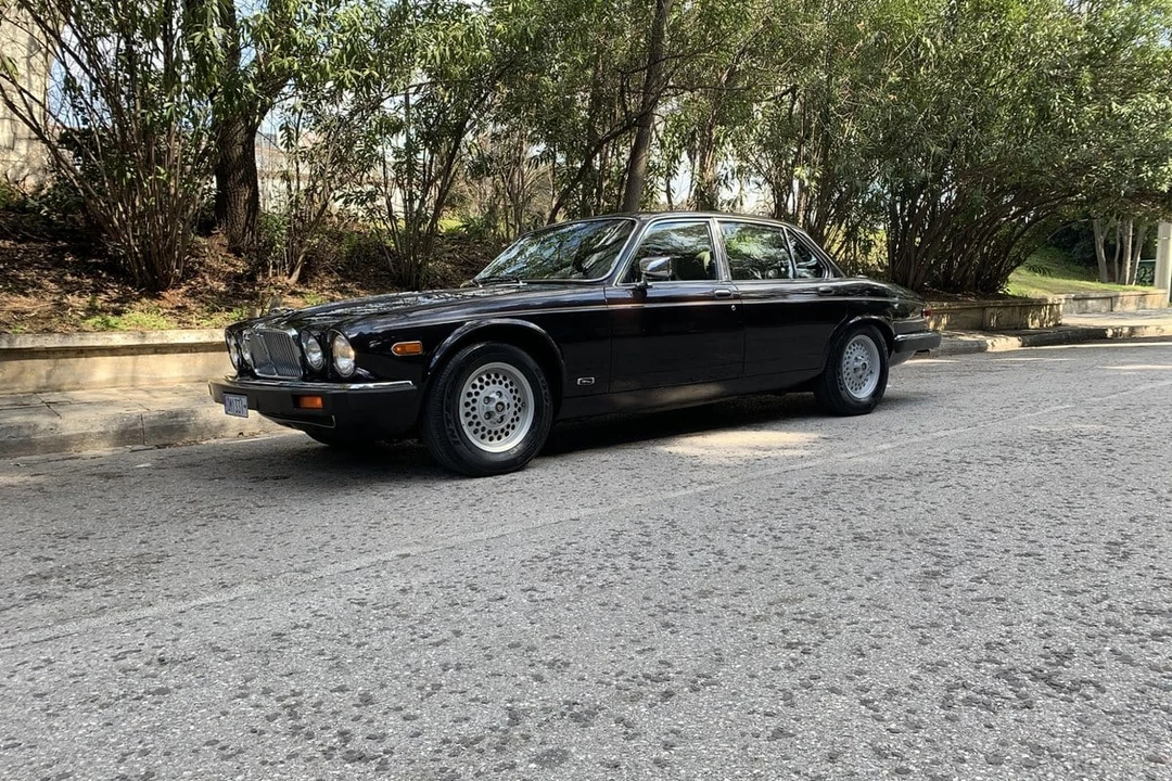 1992 Jaguar XJ Series 3 - Image 7 of 30