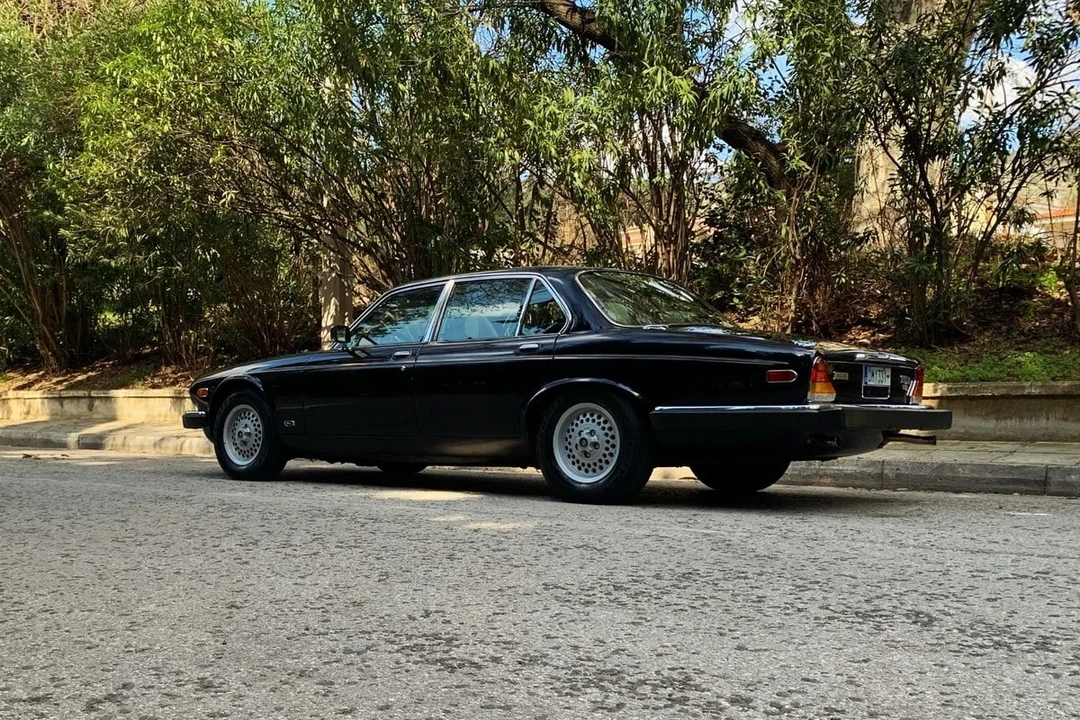 1992 Jaguar XJ Series 3 - Image 3 of 30