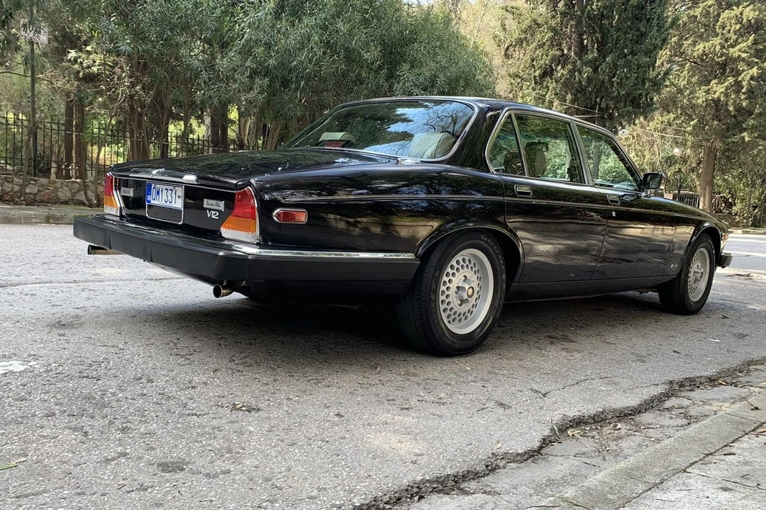 1992 Jaguar XJ Series 3 - Image 11 of 30