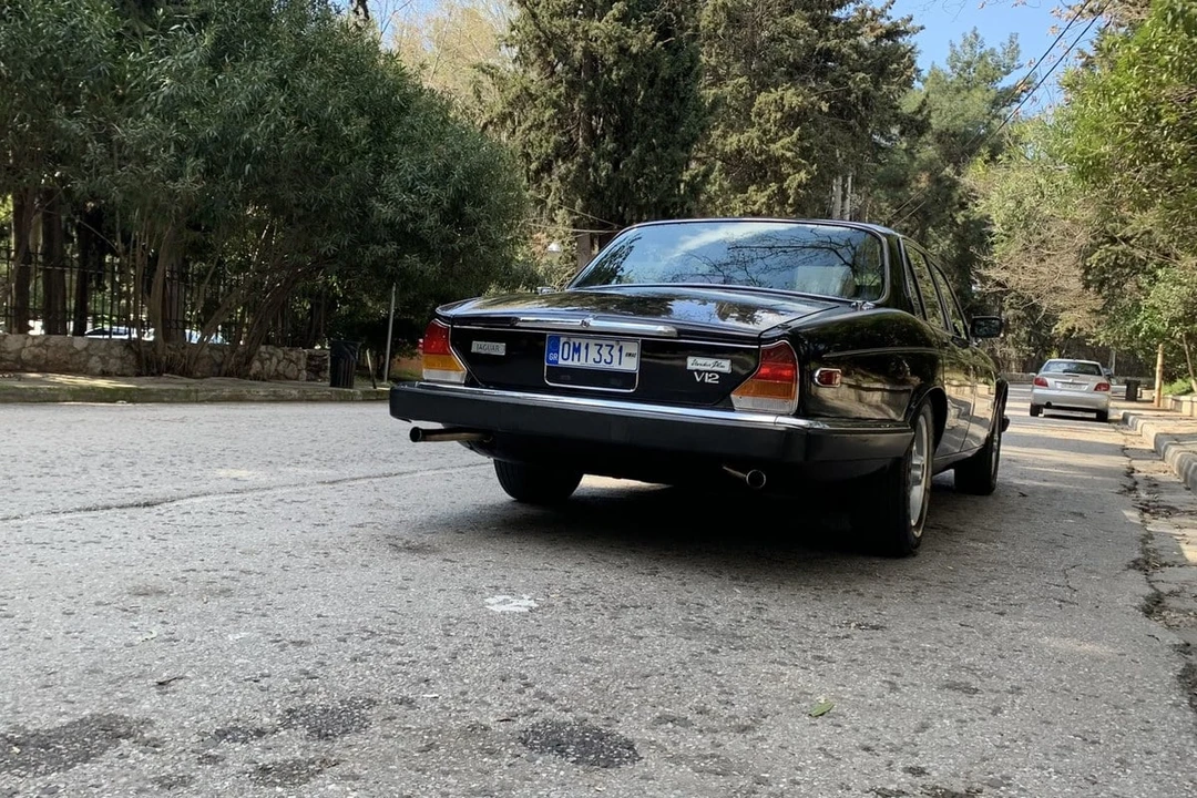 1992 Jaguar XJ Series 3 - Image 14 of 30