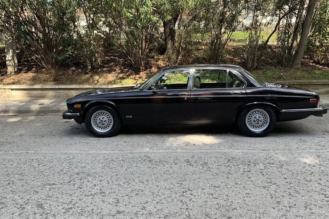 1992 Jaguar XJ Series 3 - Image 12 of 30