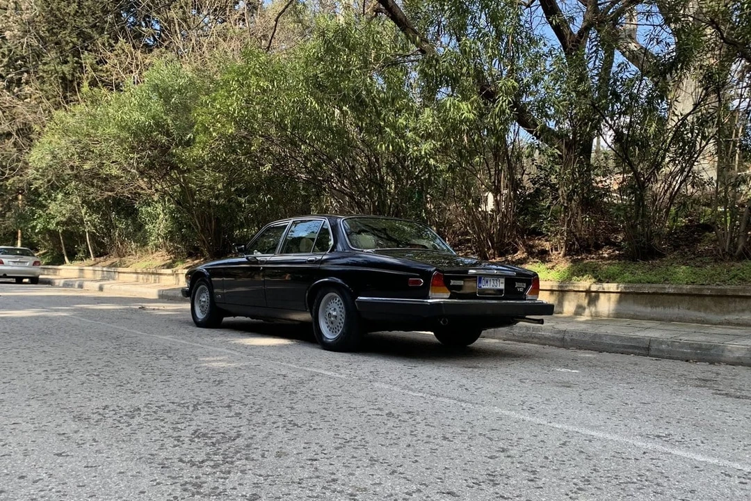 1992 Jaguar XJ Series 3 - Image 4 of 30
