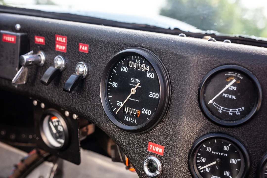 1992 Jaguar Replica - Image 16 of 31