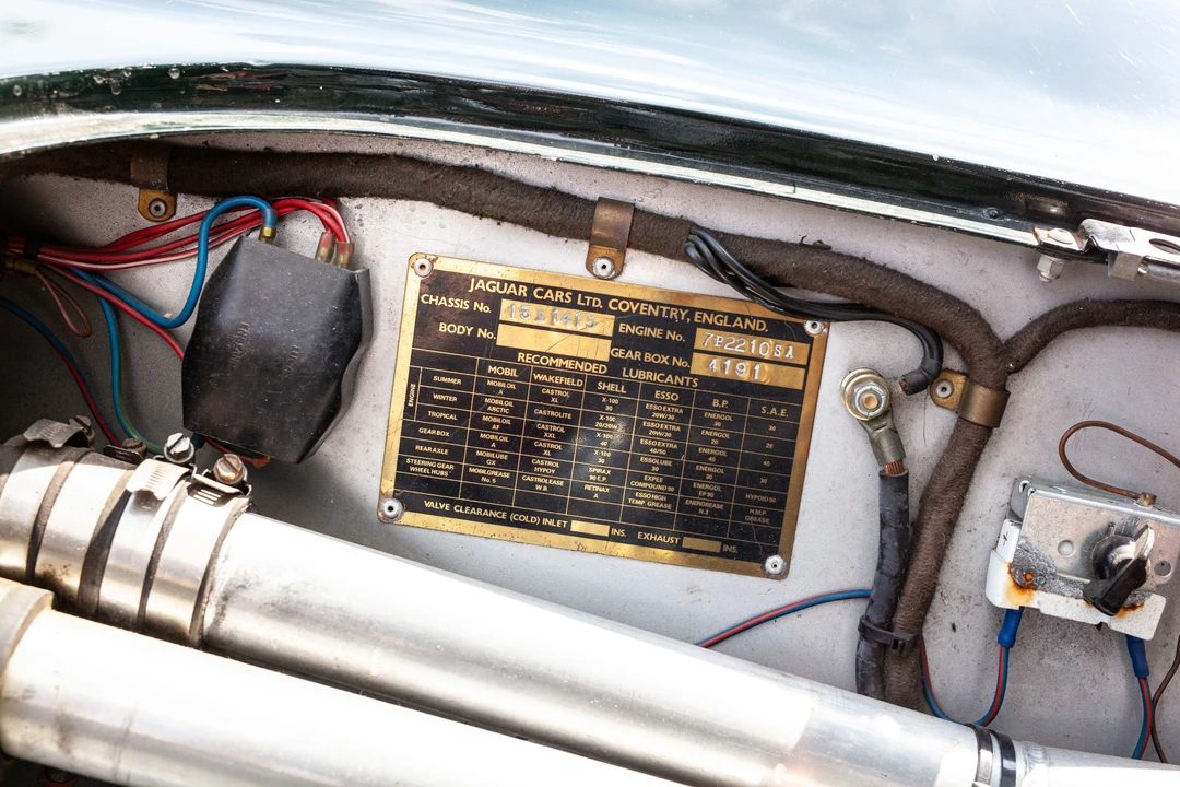 1992 Jaguar Replica - Image 2 of 31
