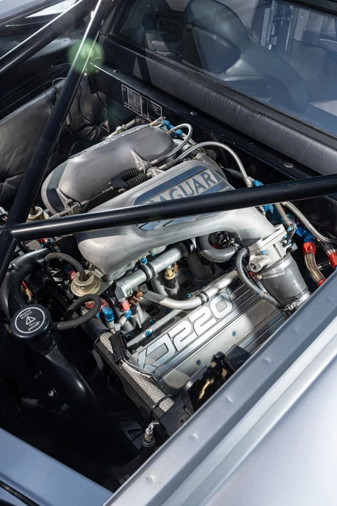 1992 Jaguar XJ220 - Image 8 of 31