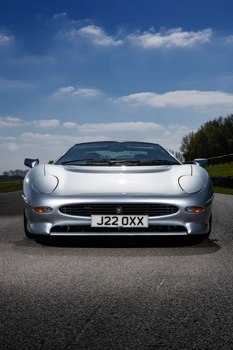 1992 Jaguar XJ220 - Image 19 of 31