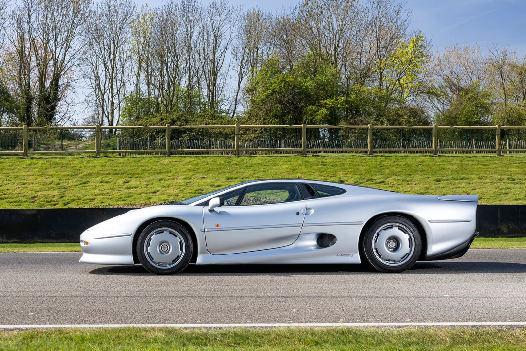 1992 Jaguar XJ220 - Image 6 of 31
