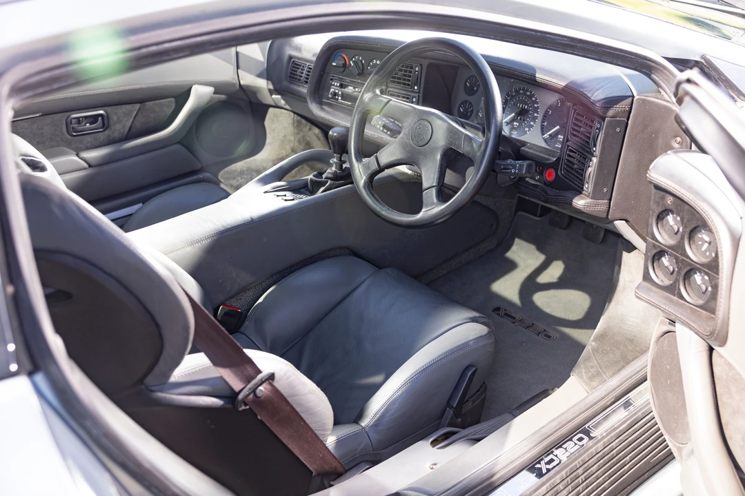 1992 Jaguar XJ220 - Image 18 of 31