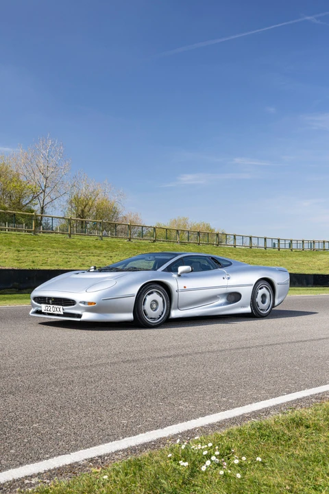 1992 Jaguar XJ220 - Image 12 of 31