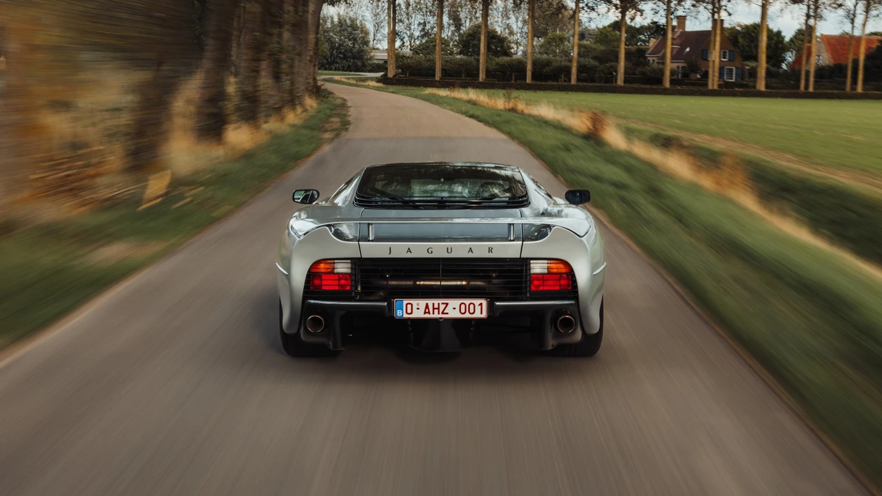 1992 Jaguar XJ220 - Image 31 of 31