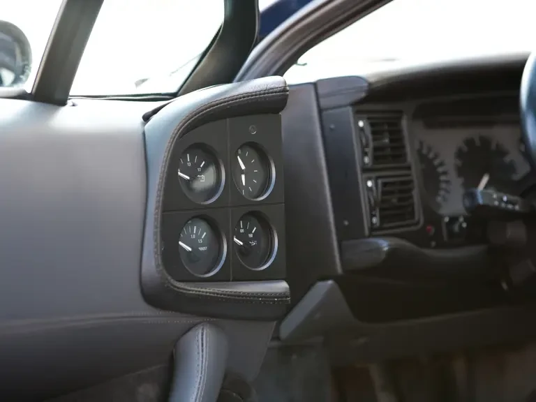 1992 Jaguar XJ220 - Image 11 of 18