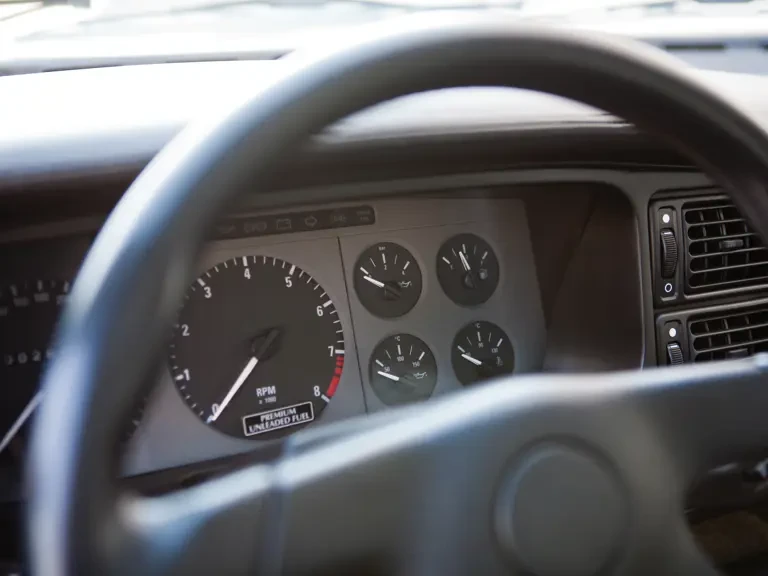 1992 Jaguar XJ220 - Image 12 of 18