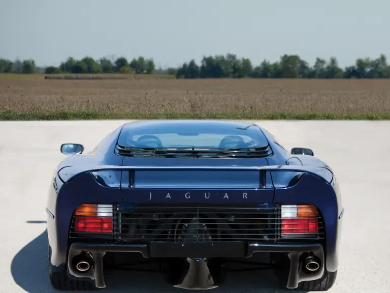 1992 Jaguar XJ220 - Image 3 of 18
