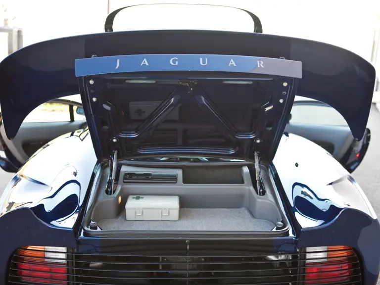1992 Jaguar XJ220 - Image 18 of 18