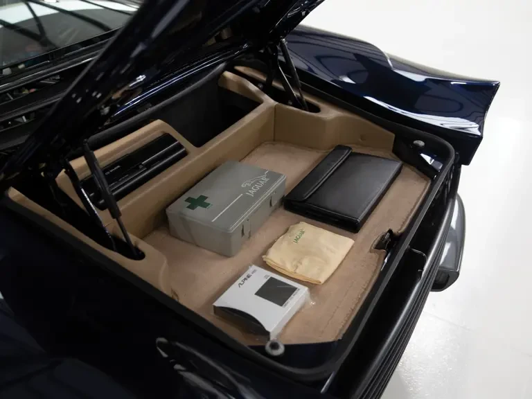 1992 Jaguar XJ220 - Image 23 of 28