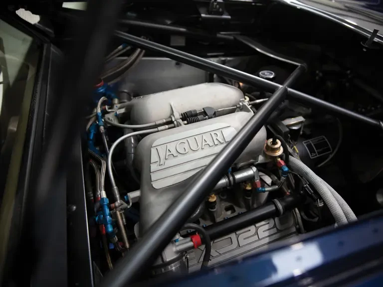 1992 Jaguar XJ220 - Image 24 of 28